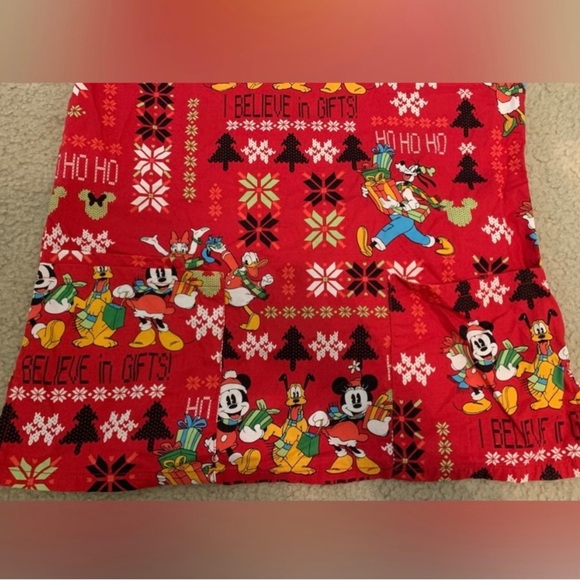 Disney Minnie Mouse Red Scrub Top-Women’s Size XS-100% Cotton-Shirt-Daisy - Picture 11 of 11